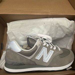 574 New balance sneakers